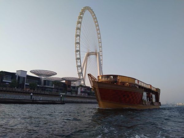 Ocean Empress Dinner Cruise