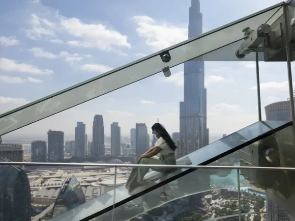 Sky View with glass slide